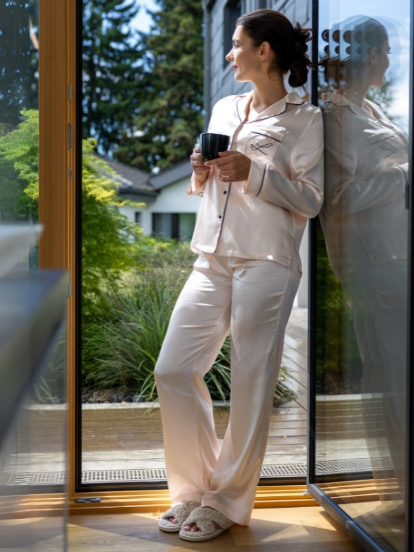 Dolge dvodelne pižame