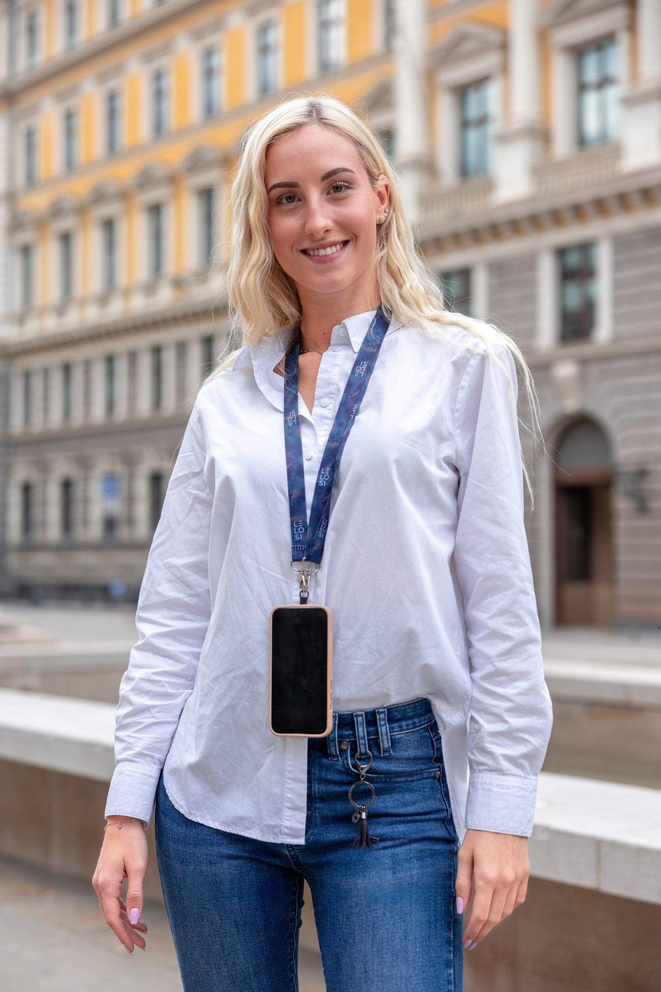 Trak za mobilni telefon