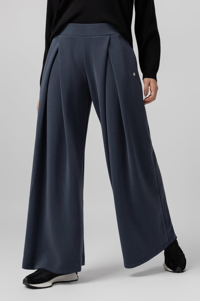 lelosi hlače chicline relaxed azurea 0